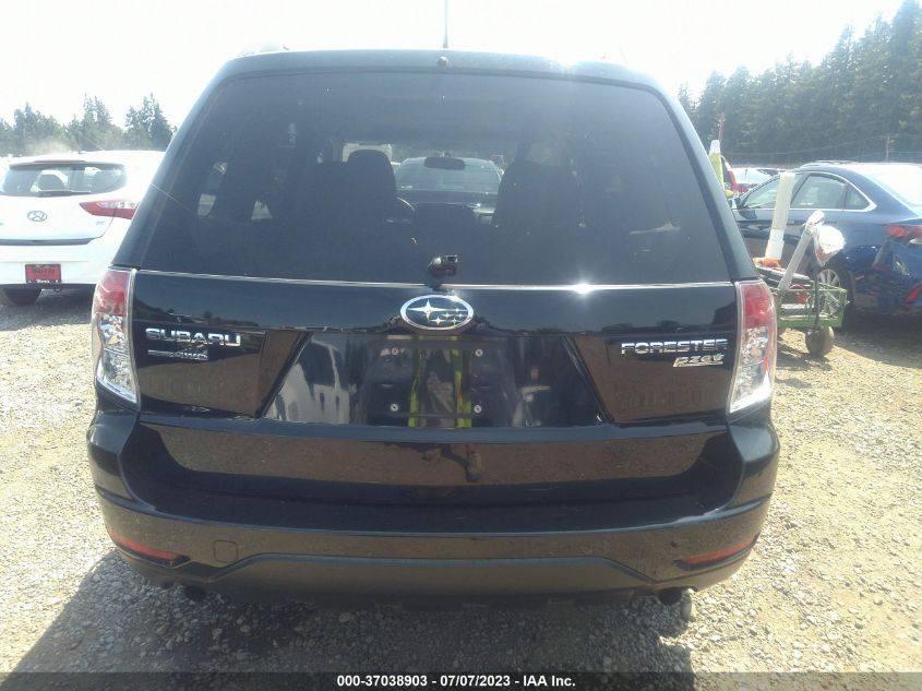 2013 SUBARU FORESTER 2.5X PREMIUM - JF2SHACC8DH437153