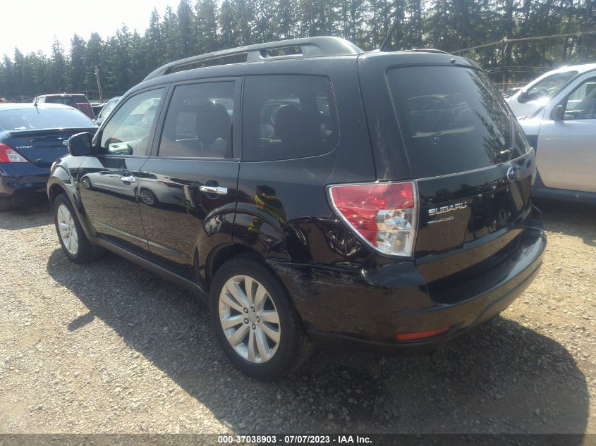2013 SUBARU FORESTER 2.5X PREMIUM - JF2SHACC8DH437153