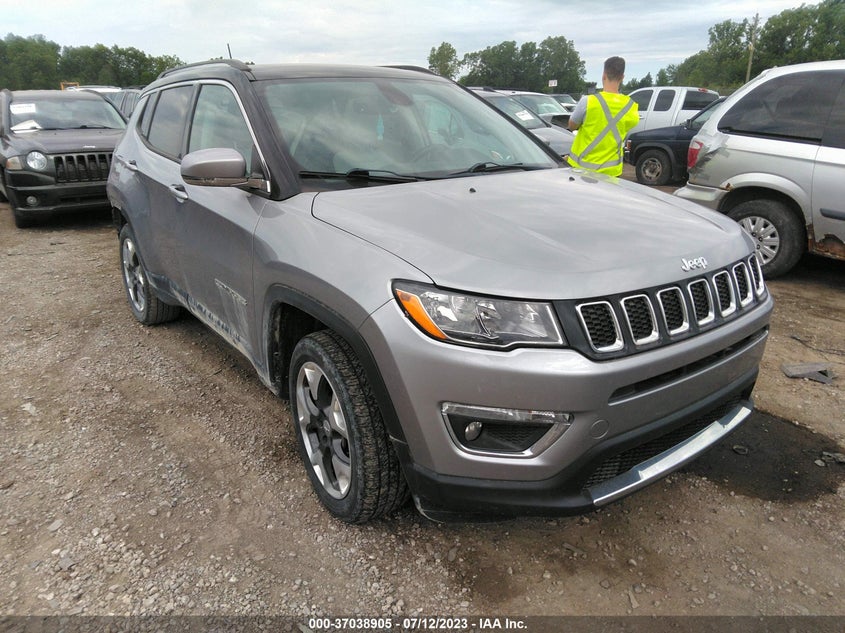 VIN 3C4NJDCB8JT349127 2018 JEEP COMPASS LIMITED