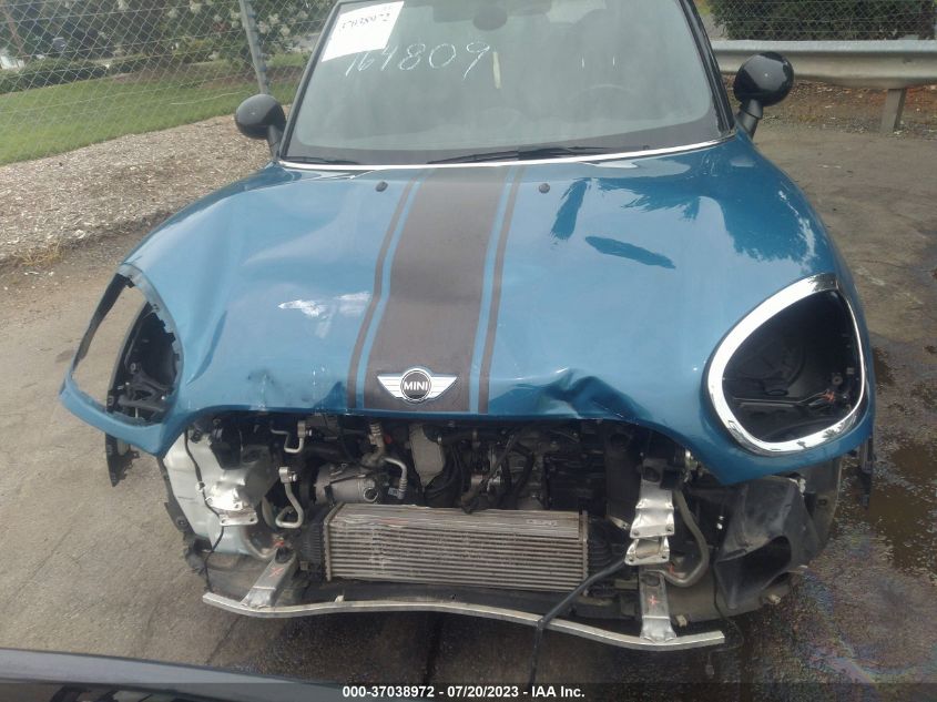 2018 MINI COUNTRYMAN COOPER S WMZYT5C32J3E61796