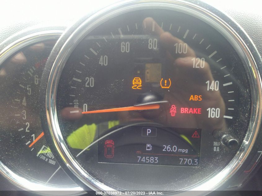 2018 MINI COUNTRYMAN COOPER S WMZYT5C32J3E61796
