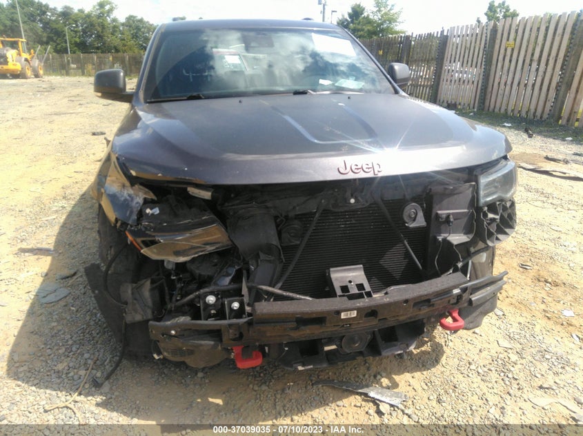 VIN 1C4RJFLG3LC117560 2020 JEEP GRAND CHEROKEE TRAILHAWK