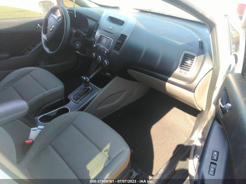 2016 KIA FORTE LX - KNAFX4A69G5462857