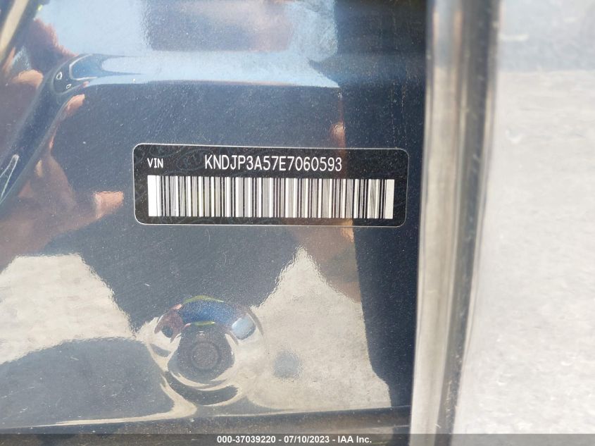 2014 KIA SOUL + - KNDJP3A57E7060593