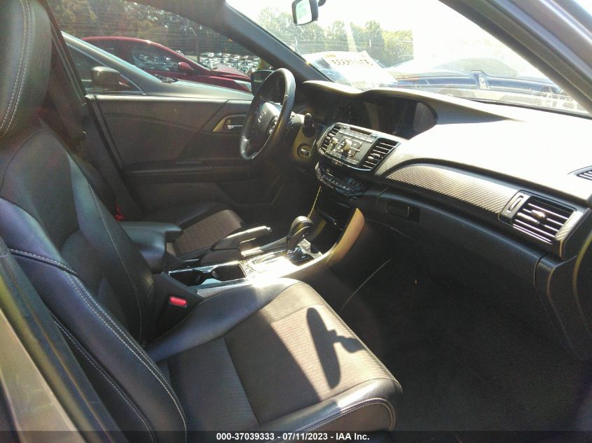 2016 HONDA ACCORD SEDAN SPORT - 1HGCR2F52GA069005