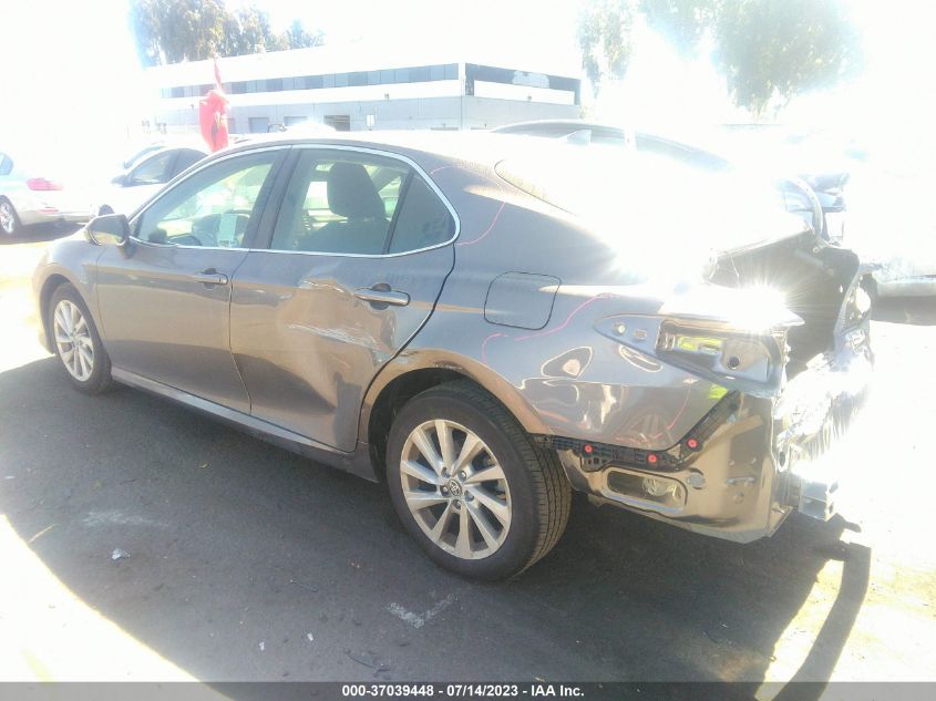 2022 TOYOTA CAMRY LE - 4T1C11AK6NU713836