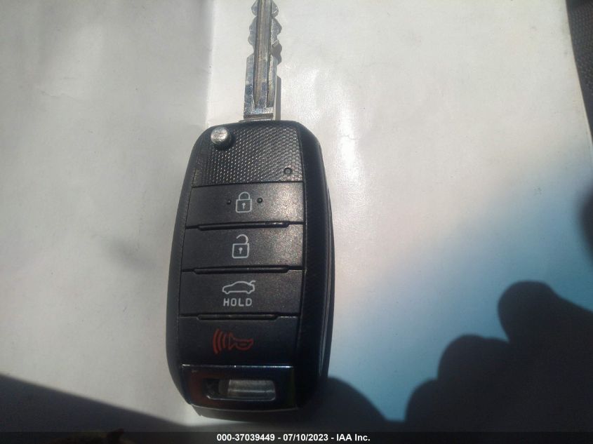 2017 KIA FORTE LX - 3KPFK4A74HE158738