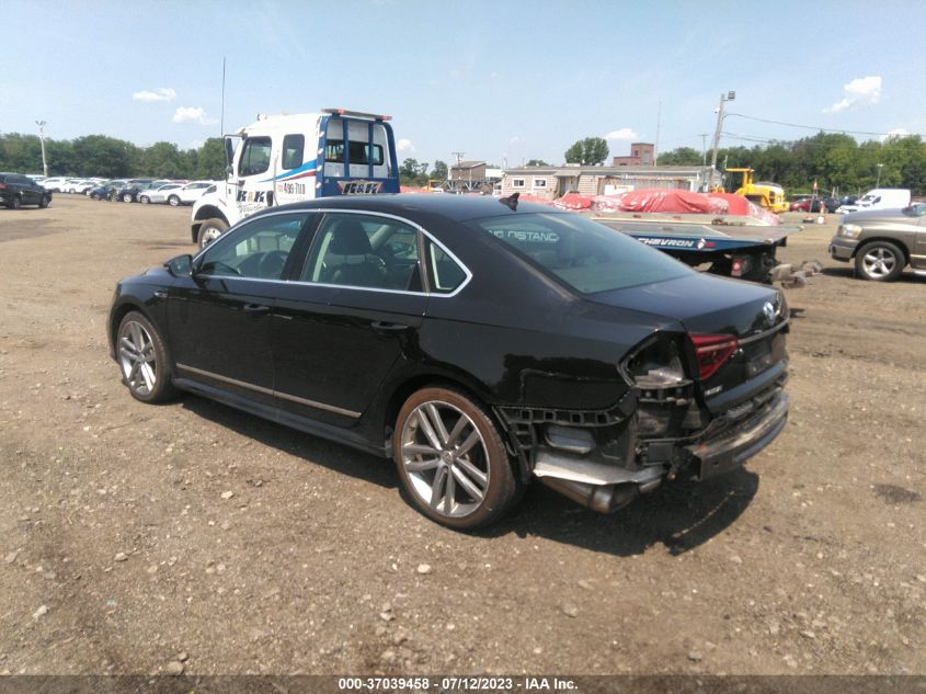 2017 VOLKSWAGEN PASSAT R-LINE W/COMFORT PKG - 1VWDT7A34HC051566