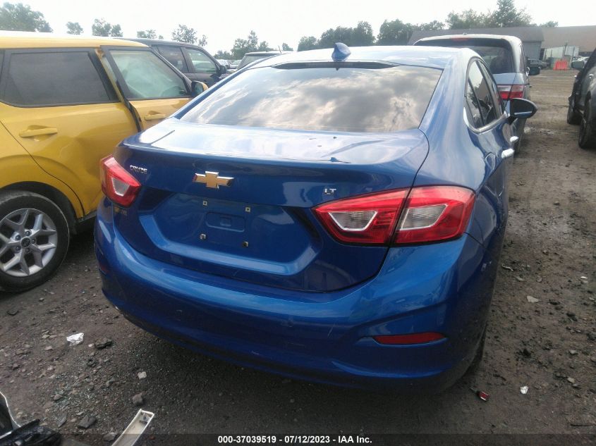 2019 CHEVROLET CRUZE LT - 1G1BE5SM7K7104091