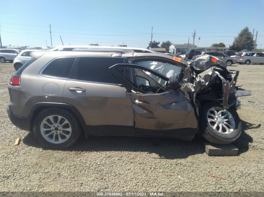 VIN 1C4PJMCB9KD260215 2019 JEEP CHEROKEE LATITUDE