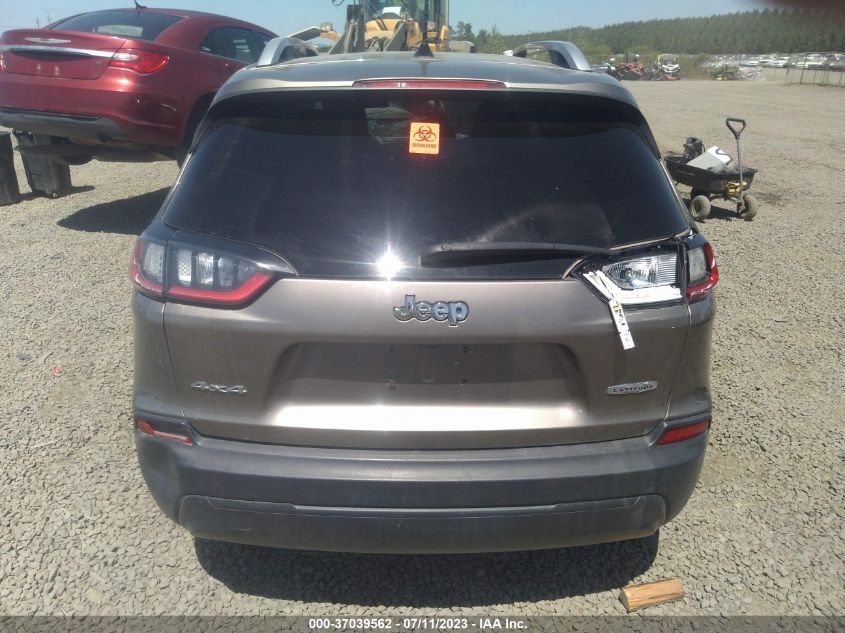VIN 1C4PJMCB9KD260215 2019 JEEP CHEROKEE LATITUDE