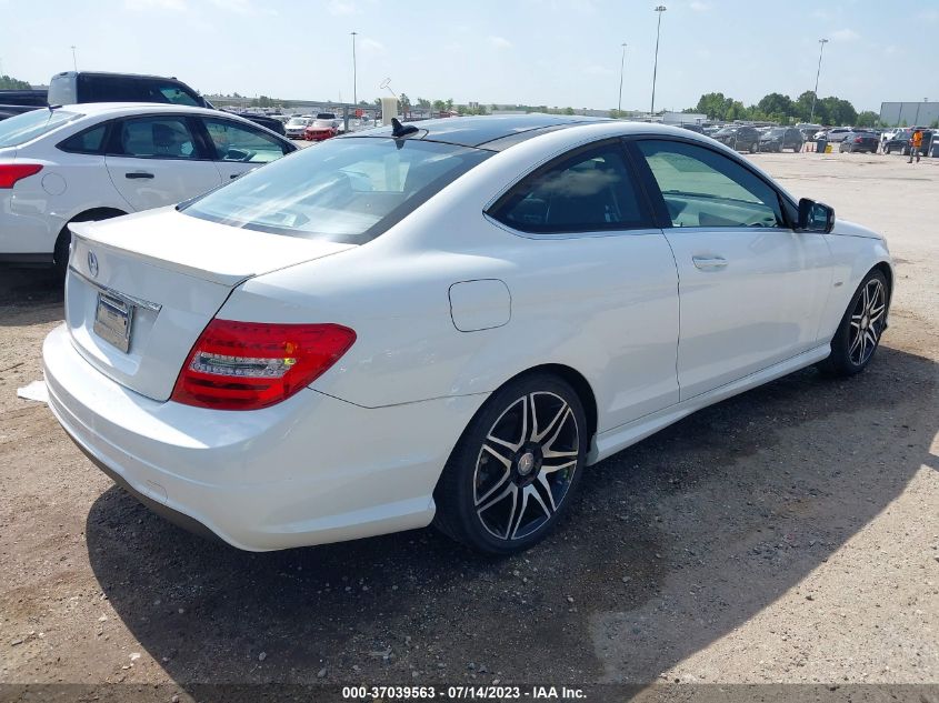 2014 MERCEDES-BENZ C-CLASS C 250 - WDDGJ4HB3EG302427