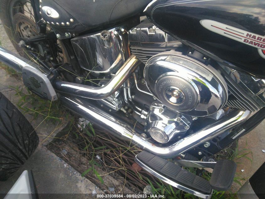 2004 HARLEY-DAVIDSON FLSTCI - 1HD1BWB194Y034774