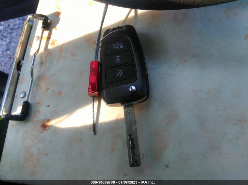 2020 HYUNDAI VENUE SE - KMHRB8A34LU016803