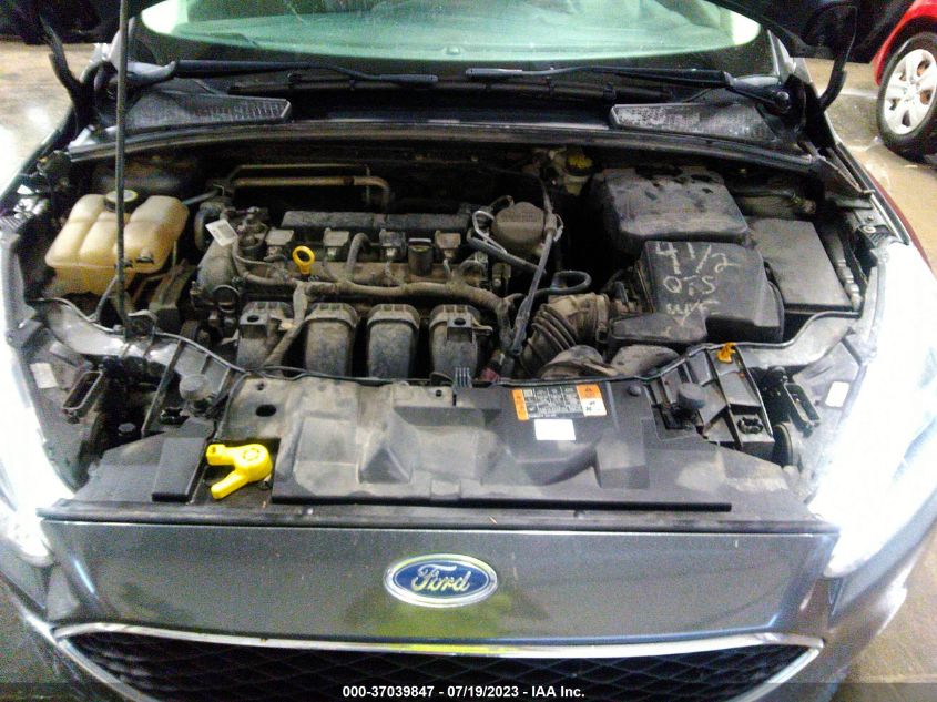 2015 FORD FOCUS SE - 1FADP3K2XFL364517