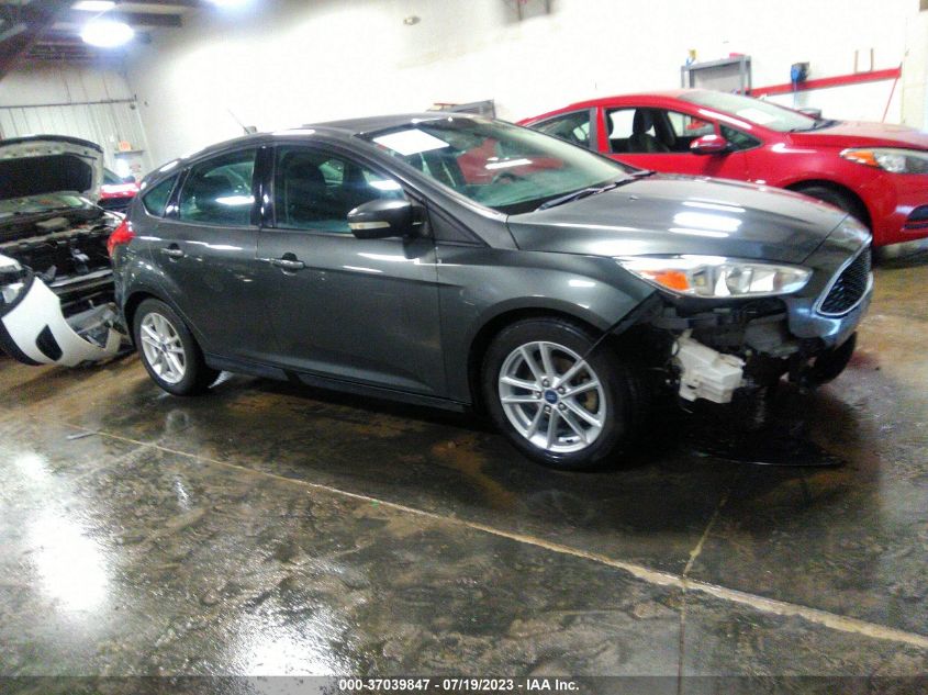 2015 FORD FOCUS SE - 1FADP3K2XFL364517