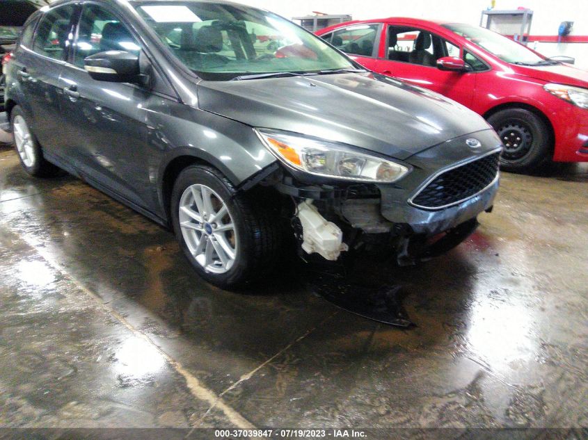 2015 FORD FOCUS SE - 1FADP3K2XFL364517