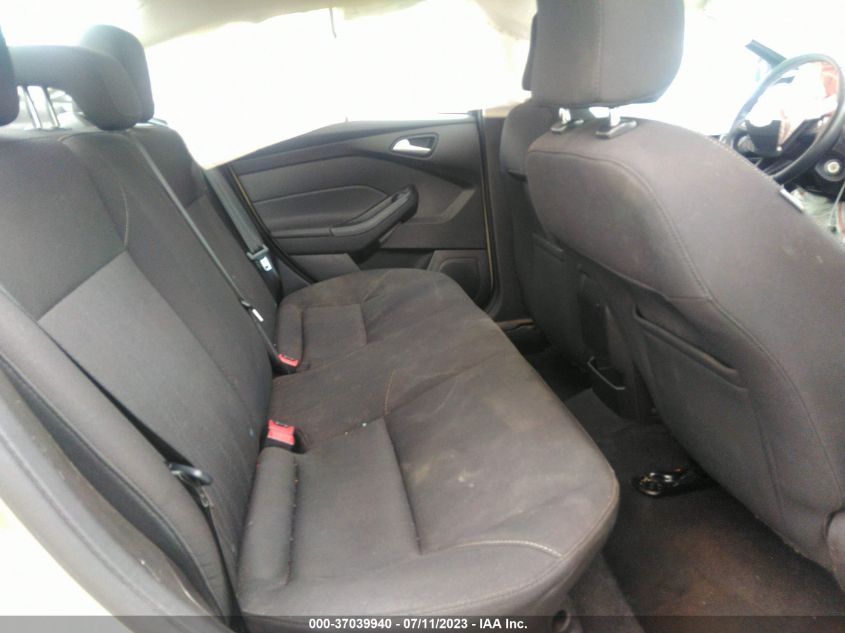 2016 FORD FOCUS SE - 1FADP3F25GL300624