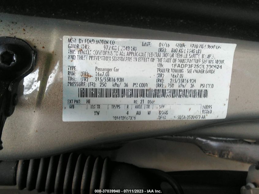 2016 FORD FOCUS SE - 1FADP3F25GL300624