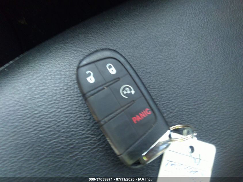 2019 JEEP COMPASS LATITUDE - 3C4NJDBB1KT670087
