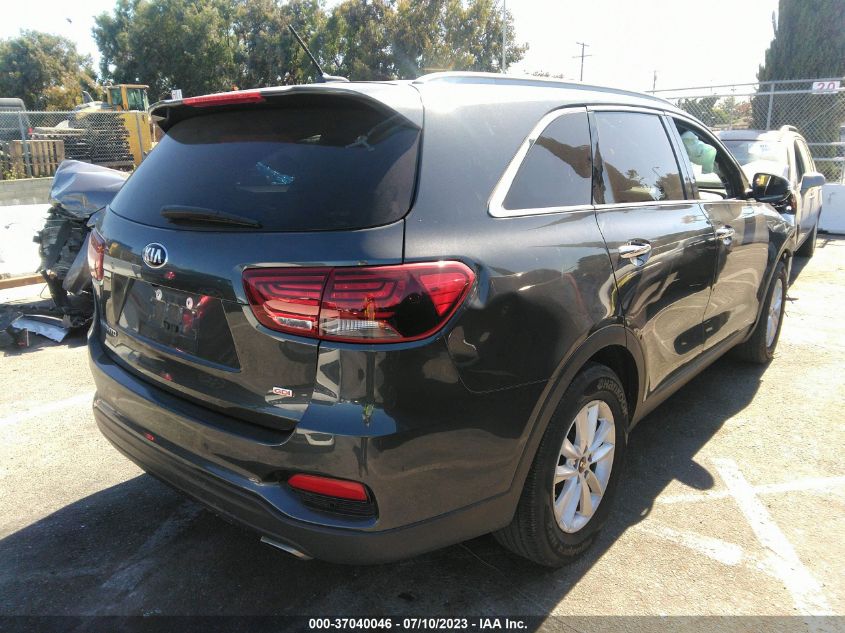 2019 KIA SORENTO LX - 5XYPG4A33KG590685