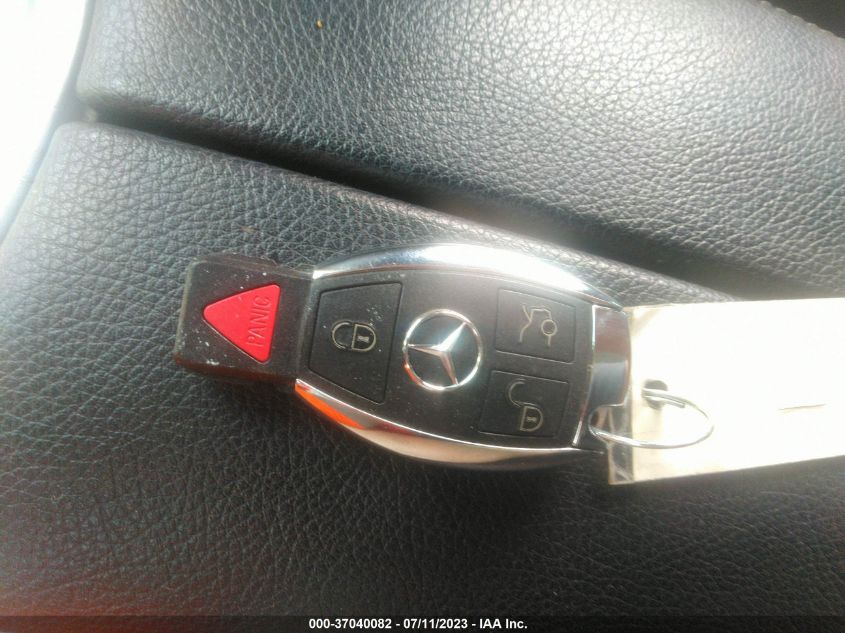 2018 MERCEDES-BENZ C-CLASS C 300 - WDDWJ4JB4JF717780