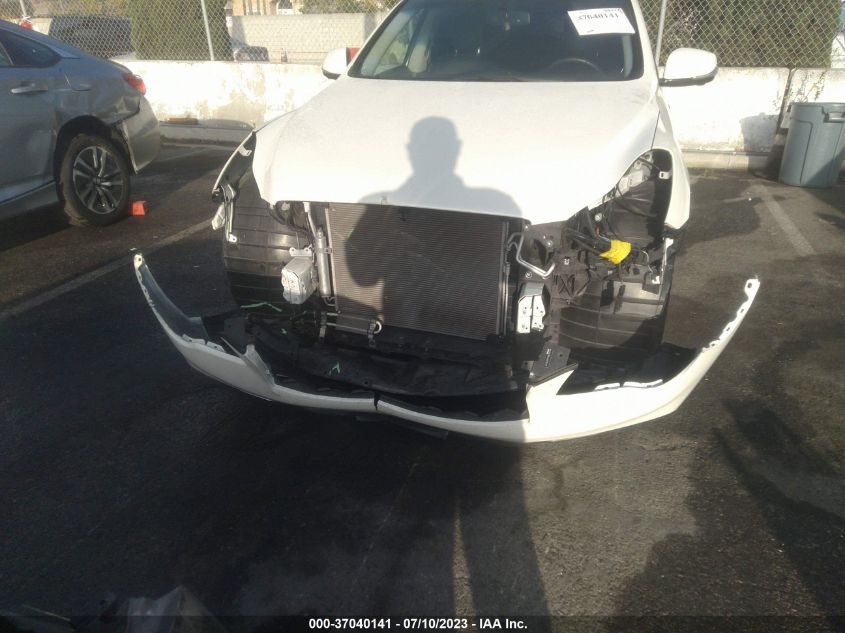 2017 INFINITI QX50 - JN1BJ0RP7HM383299