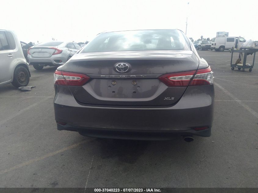 2018 TOYOTA CAMRY LE/SE/XLE/L - 4T1B11HK3JU061804
