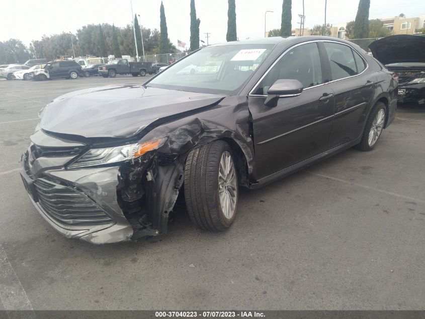 2018 TOYOTA CAMRY LE/SE/XLE/L - 4T1B11HK3JU061804
