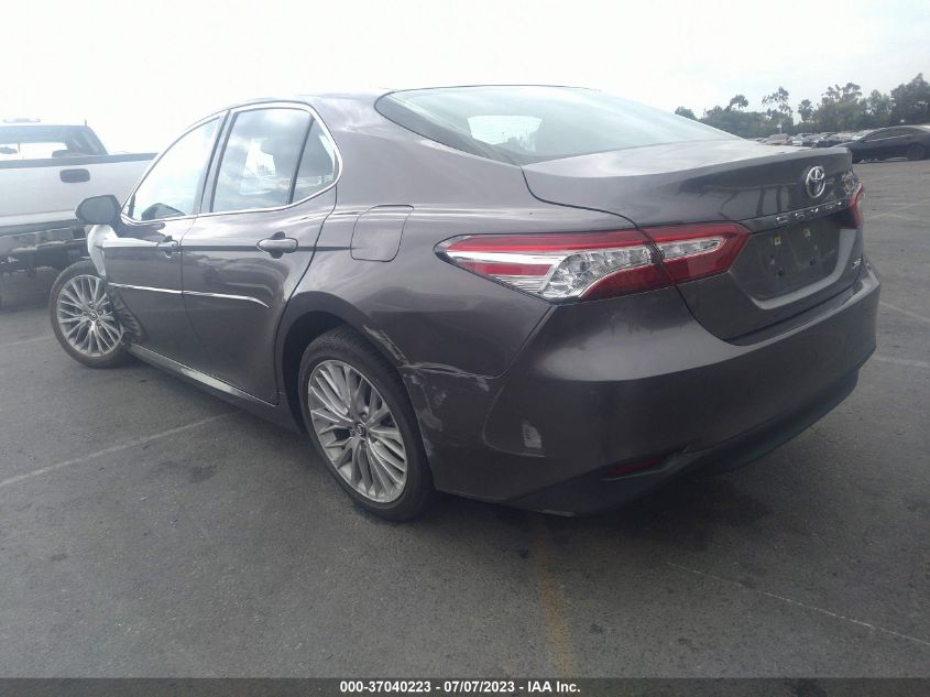 2018 TOYOTA CAMRY LE/SE/XLE/L - 4T1B11HK3JU061804