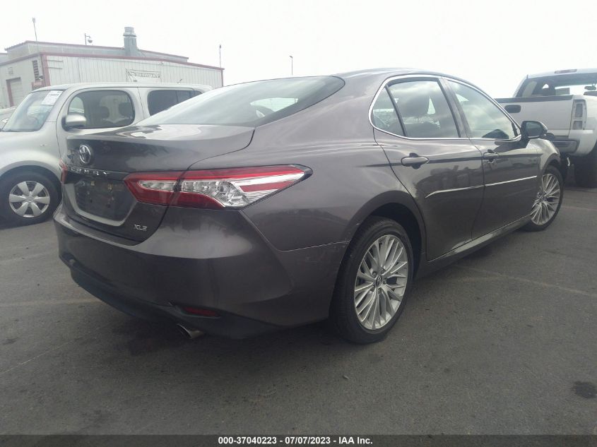 2018 TOYOTA CAMRY LE/SE/XLE/L - 4T1B11HK3JU061804