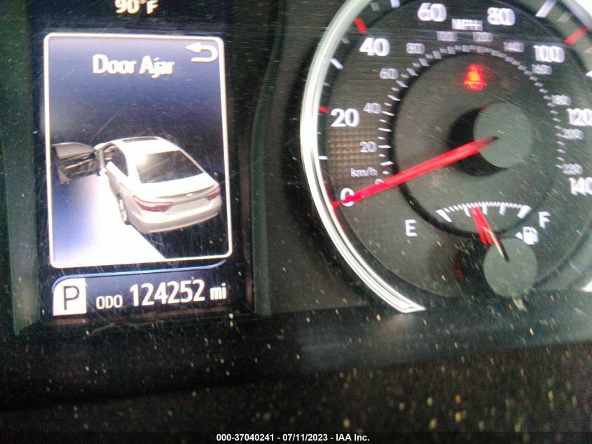 2017 TOYOTA CAMRY XLE/SE/LE/XSE - 4T1BF1FK1HU321552