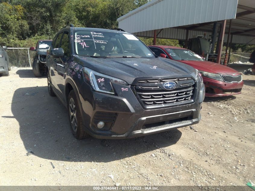 2023 SUBARU FORESTER PREMIUM - JF2SKAEC2PH413062