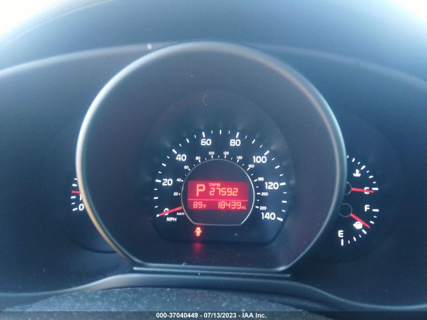 2016 KIA SOUL + - KNDJP3A56G7861390