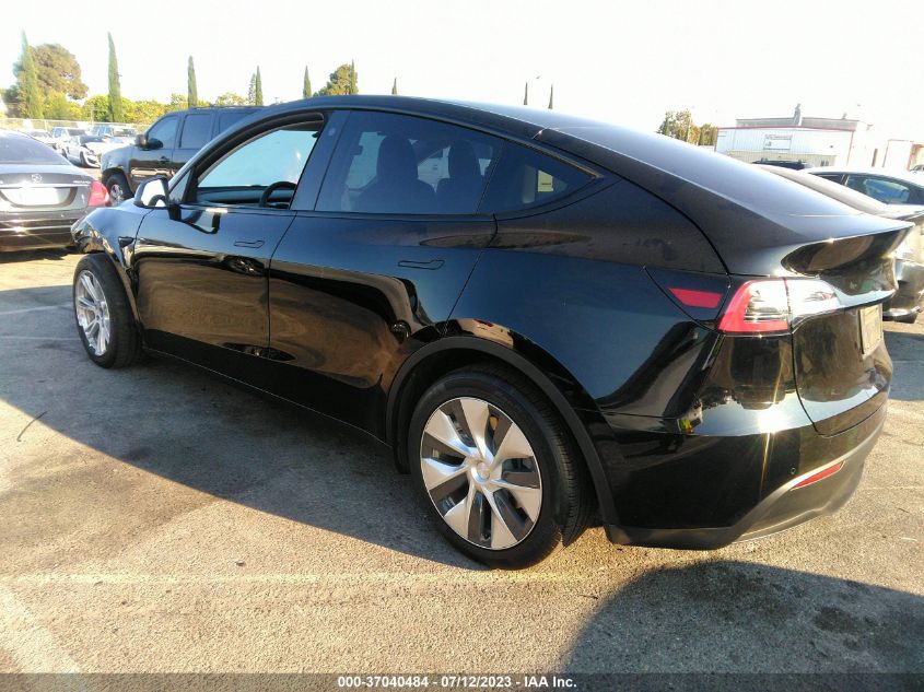 2021 TESLA MODEL Y - 5YJYGDEE2MF274639