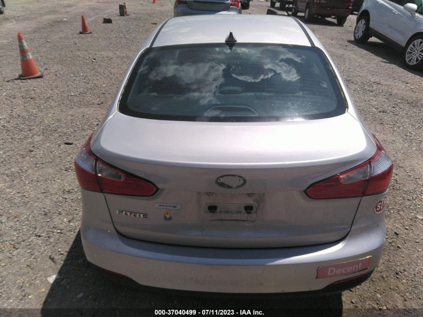 2016 KIA FORTE LX - KNAFK4A62G5551359