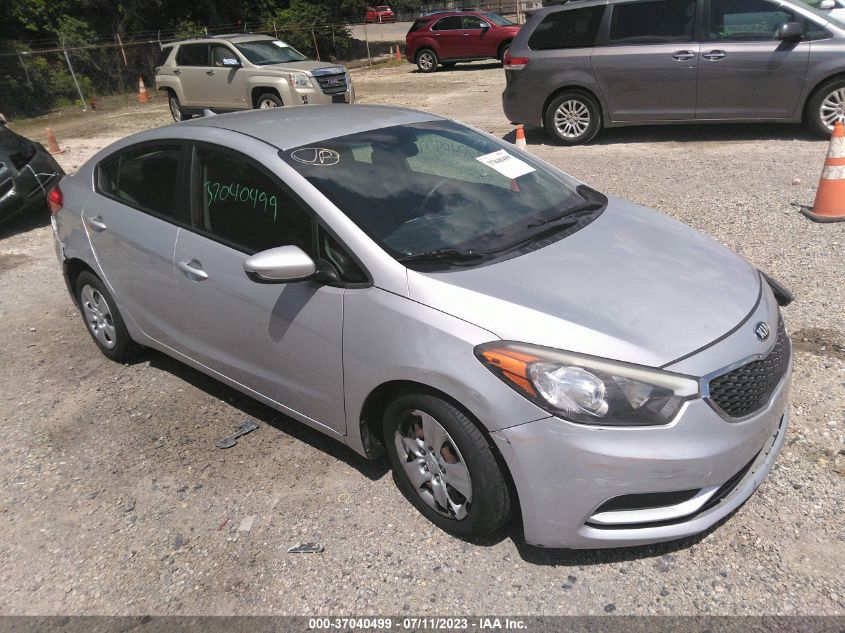 2016 KIA FORTE LX - KNAFK4A62G5551359