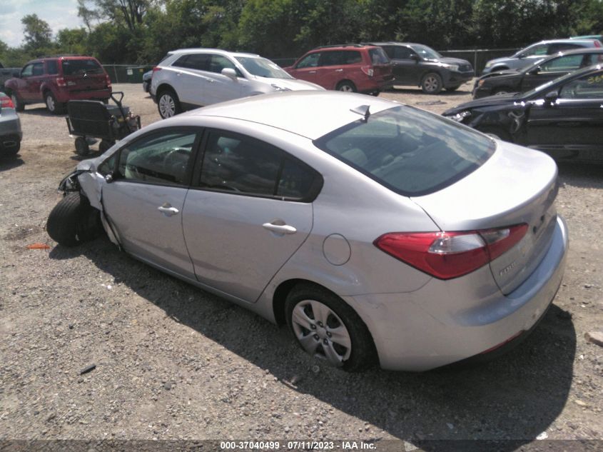 2016 KIA FORTE LX - KNAFK4A62G5551359