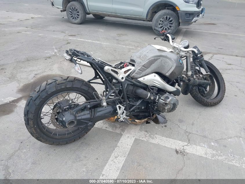 2017 BMW R NINE T SCRAMBLER WB10J3301HZ793680