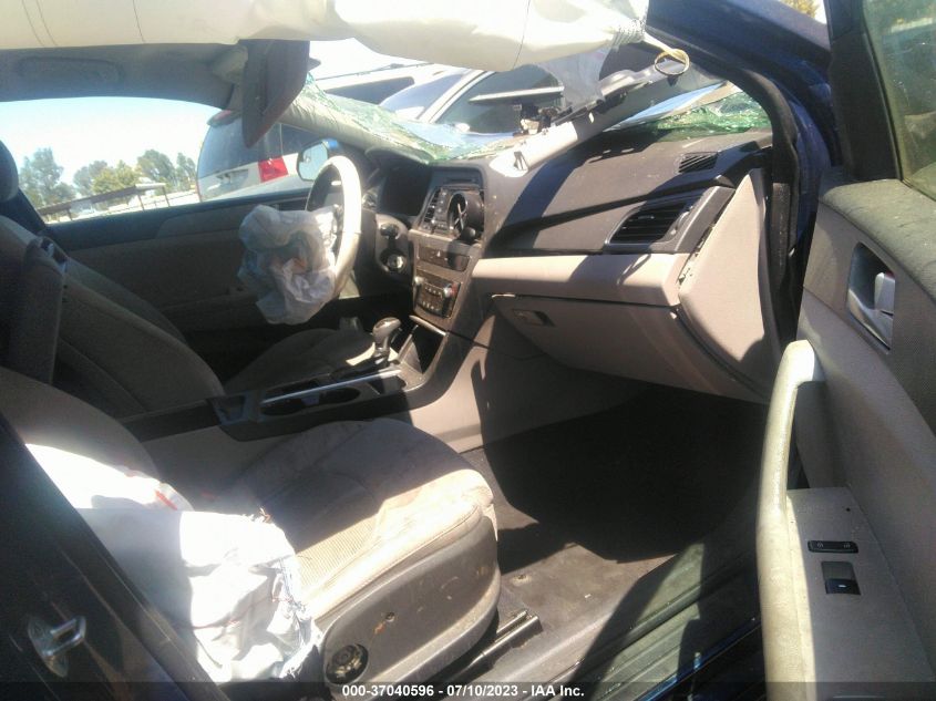 2015 HYUNDAI SONATA SE - 5NPE24AF5FH126635