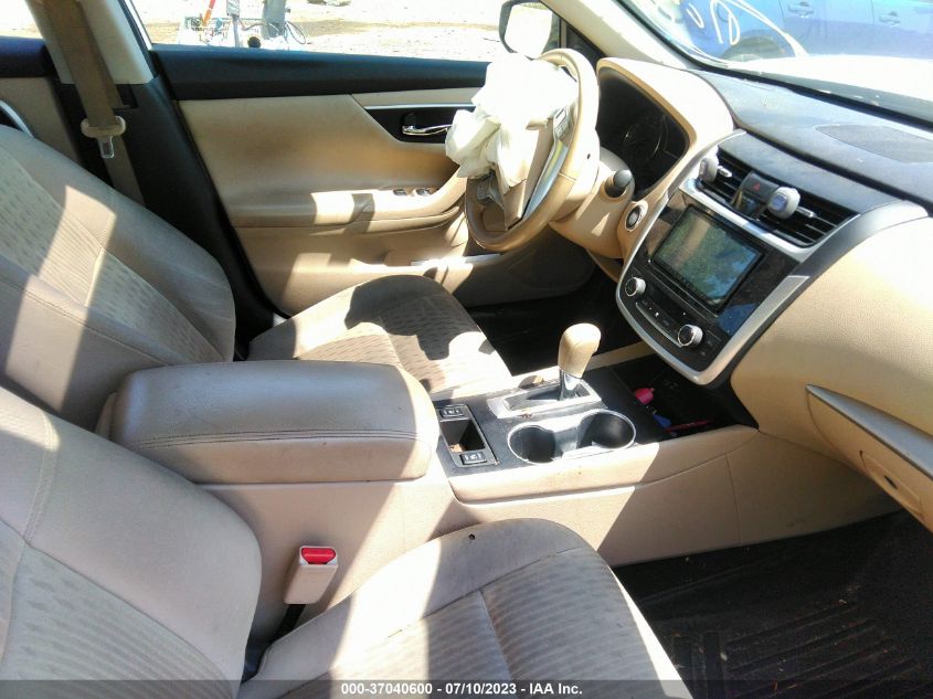 2017 NISSAN ALTIMA 2.5/S/SV/SL/SR - 1N4AL3AP8HC255228