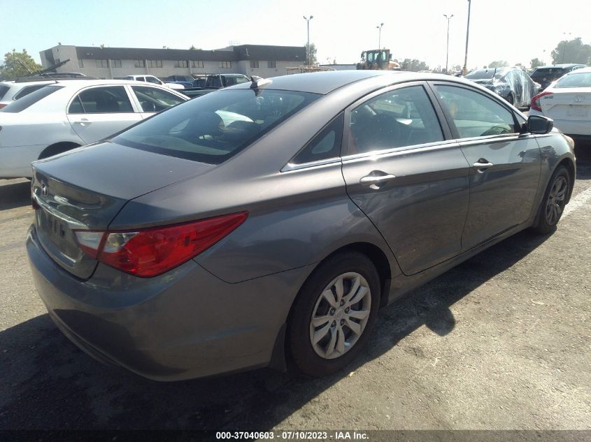 2013 HYUNDAI SONATA GLS PZEV - 5NPEB4AC8DH568327