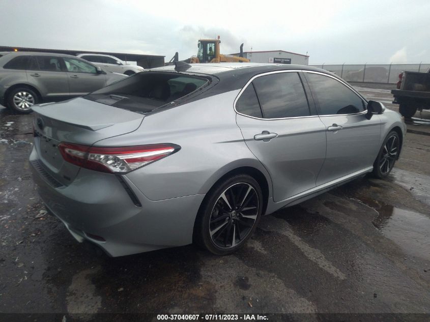2020 TOYOTA CAMRY XSE - 4T1K61AK5LU987460