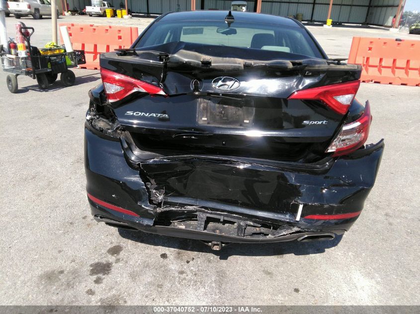 2015 HYUNDAI SONATA 2.4L SPORT - 5NPE34AF7FH122406