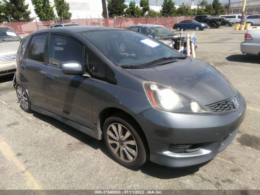 2013 HONDA FIT SPORT - JHMGE8H57DC059001