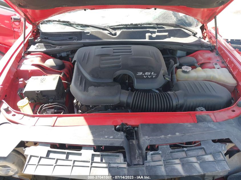 2019 DODGE CHALLENGER SXT - 2C3CDZAG4KH620595