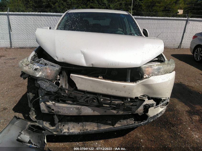 2013 TOYOTA HIGHLANDER - 5TDZA3EH8DS032136