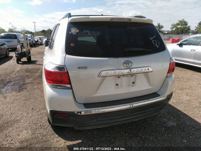 2013 TOYOTA HIGHLANDER - 5TDZA3EH8DS032136