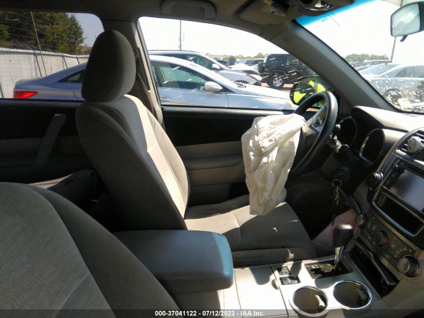 2013 TOYOTA HIGHLANDER - 5TDZA3EH8DS032136