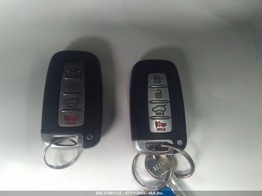 2013 HYUNDAI VELOSTER TURBO - KMHTC6AE8DU172109